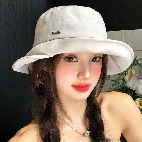 一帽两戴卷边遮阳渔夫帽女显脸小