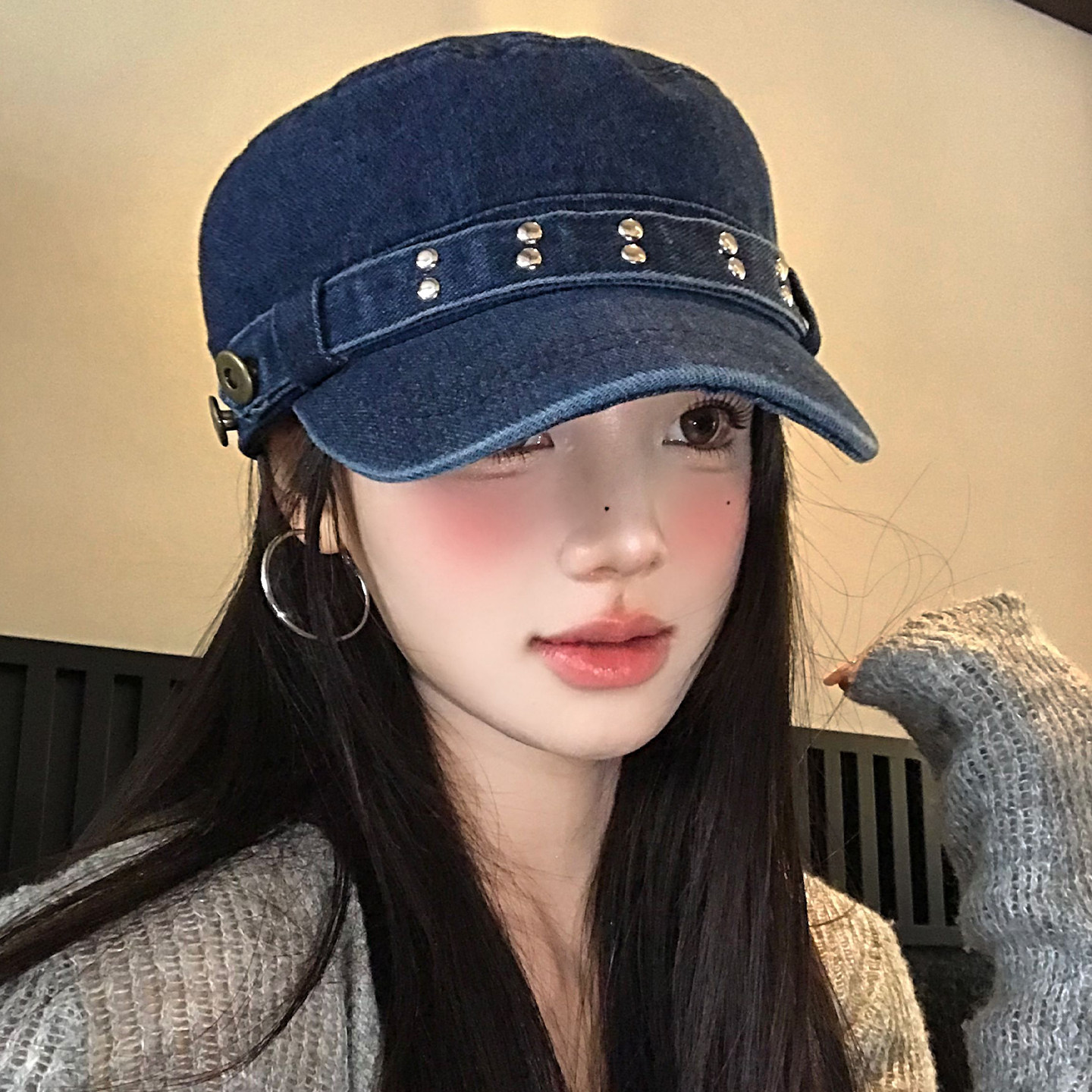 韩系铆钉蓝色水洗牛仔平顶帽女时尚休闲复古贝雷帽显脸小鸭舌帽子