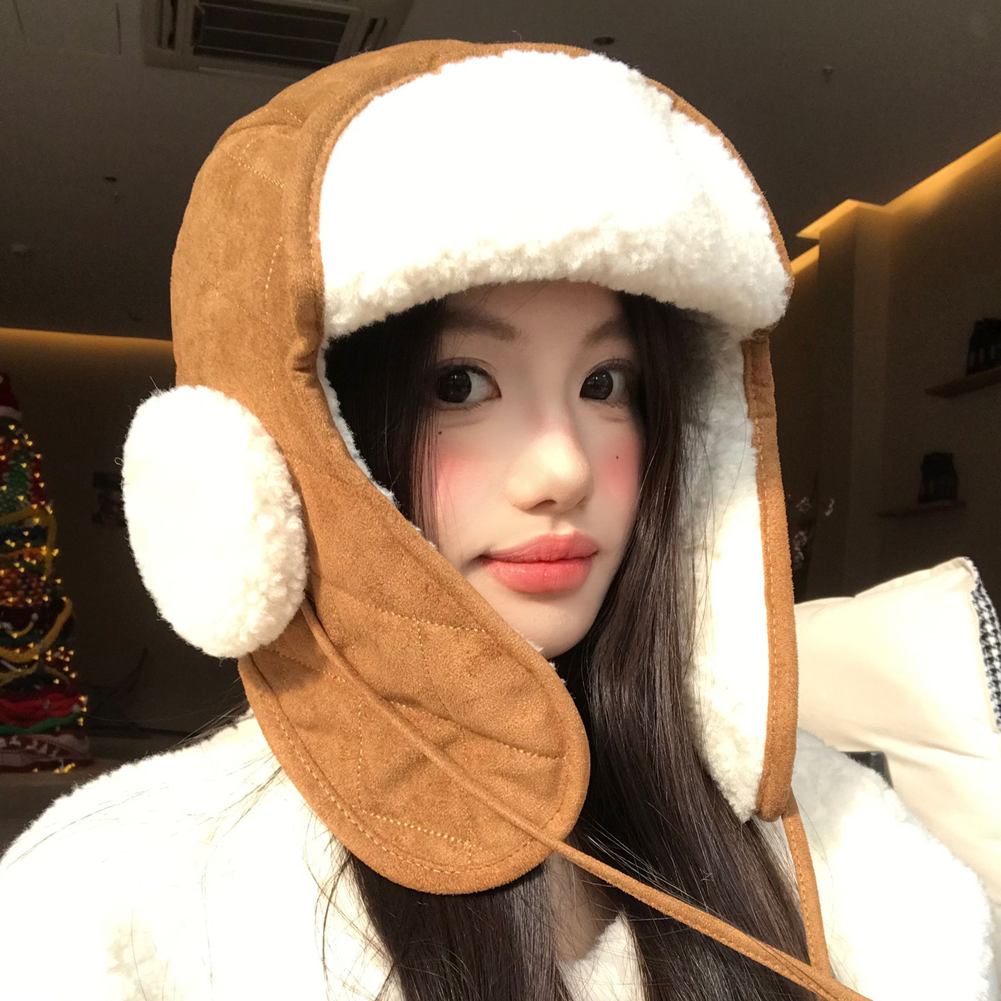 棕色复古绑带羊羔绒雷锋帽女冬季户外加绒防寒保暖显脸小护耳帽子,服饰配件/皮带/帽子/围巾,帽子,淘宝优惠券,粉丝福利购,淘宝优惠卷