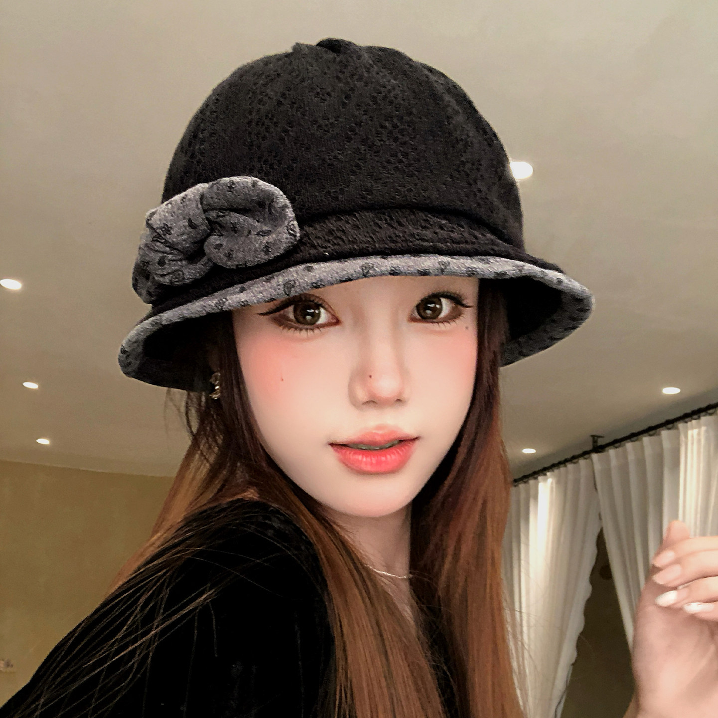 蝴蝶结撞色拼接针织渔夫帽子女款图片