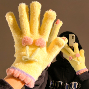 软糯毛绒樱桃针织手套女冬季 露指可触屏保暖防寒骑行五指分指加厚