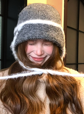 韩系灰色针织护耳飞行帽女冬季