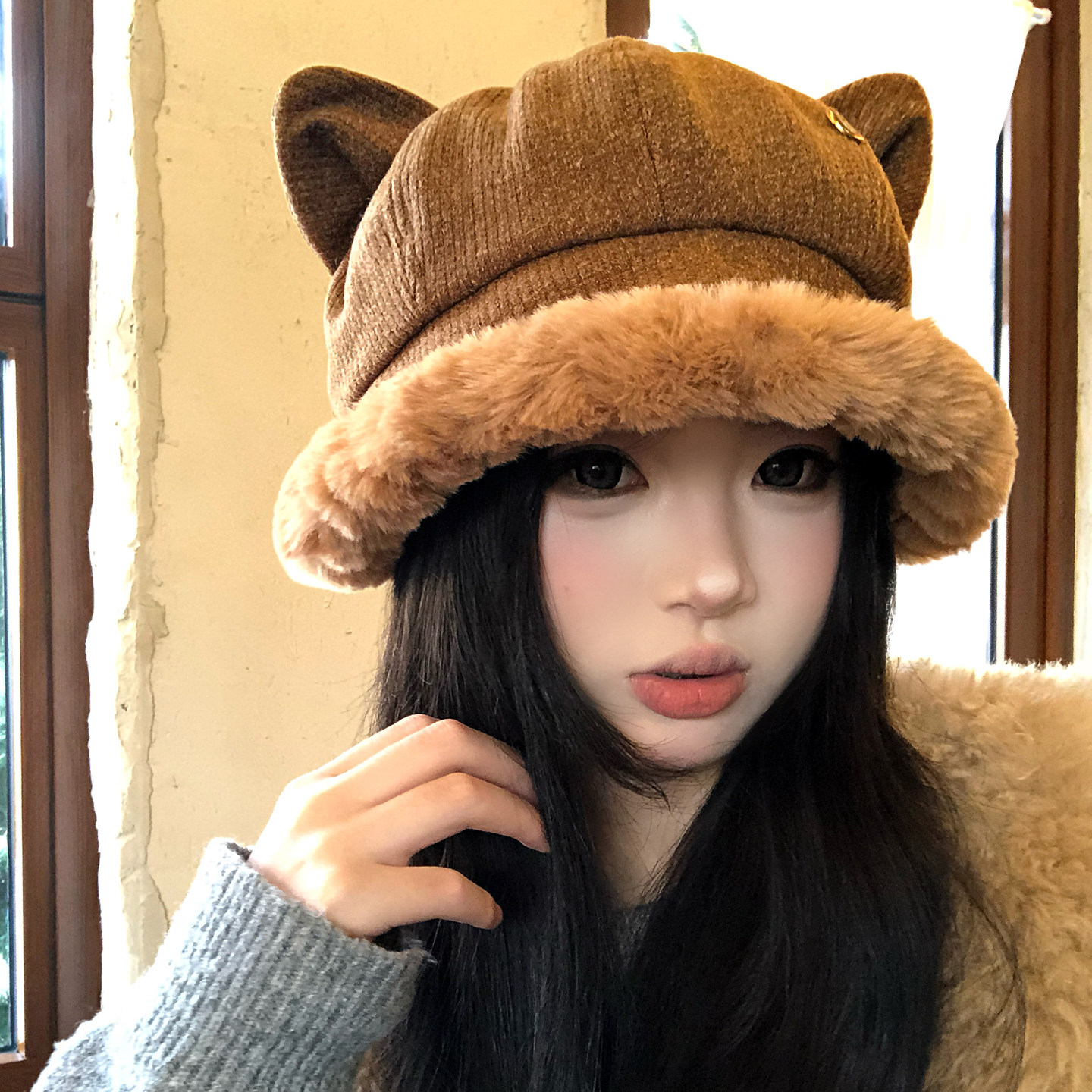 可爱琥珀棕猫耳朵双面戴毛绒渔夫帽子女冬季加厚保暖防寒护耳盆帽,服饰配件/皮带/帽子/围巾,帽子,淘宝优惠券,粉丝福利购,淘宝优惠卷