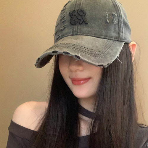 美式复古破洞字母棒球帽女做旧