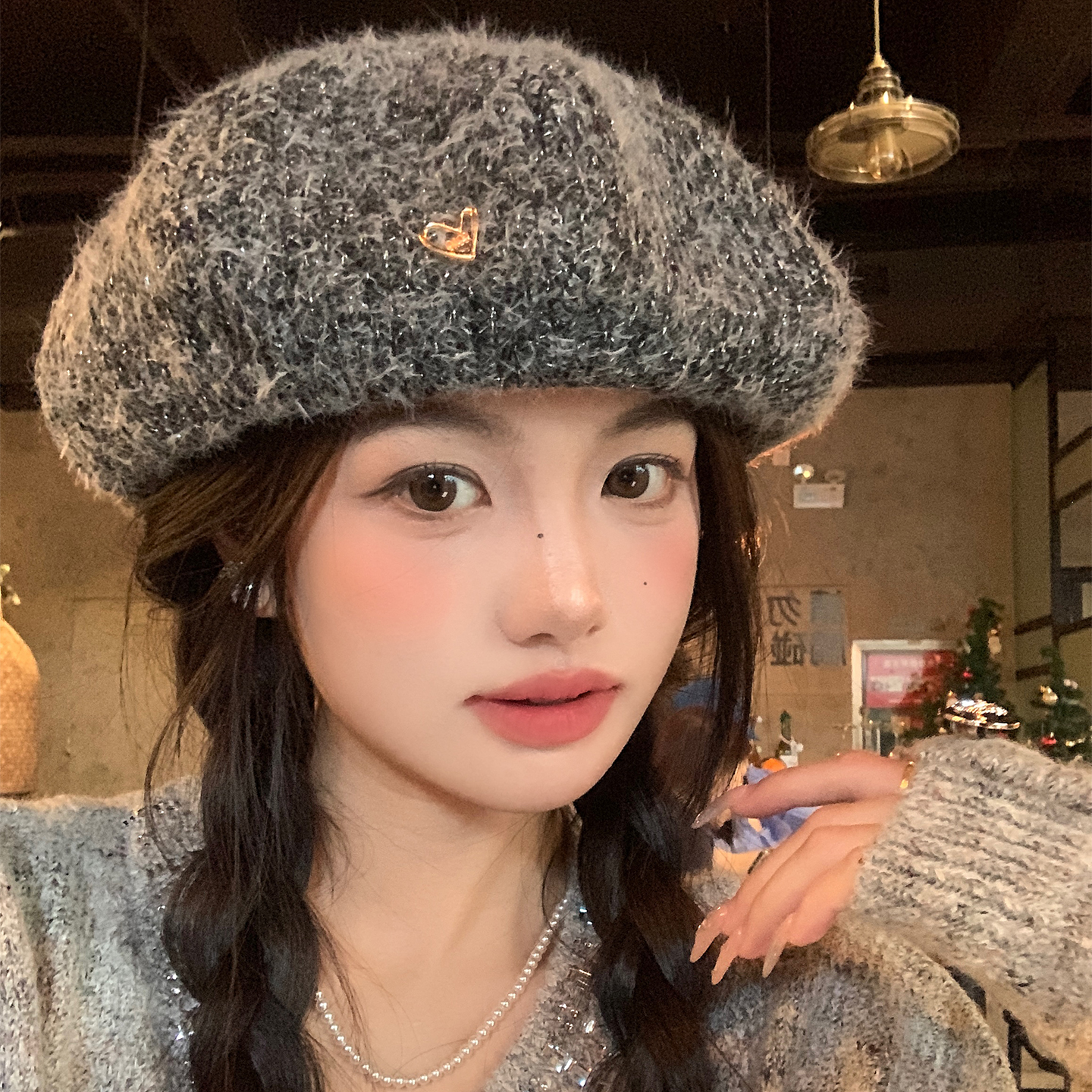 灰色毛绒针织贝雷帽女秋冬显脸小
