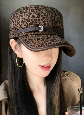 美式复古豹纹皮扣平顶鸭舌帽子女