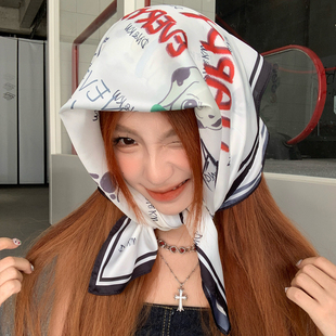 韩系ins小狗字母印花包头巾女多功能系脖领巾氛围感拍照抹胸丝巾