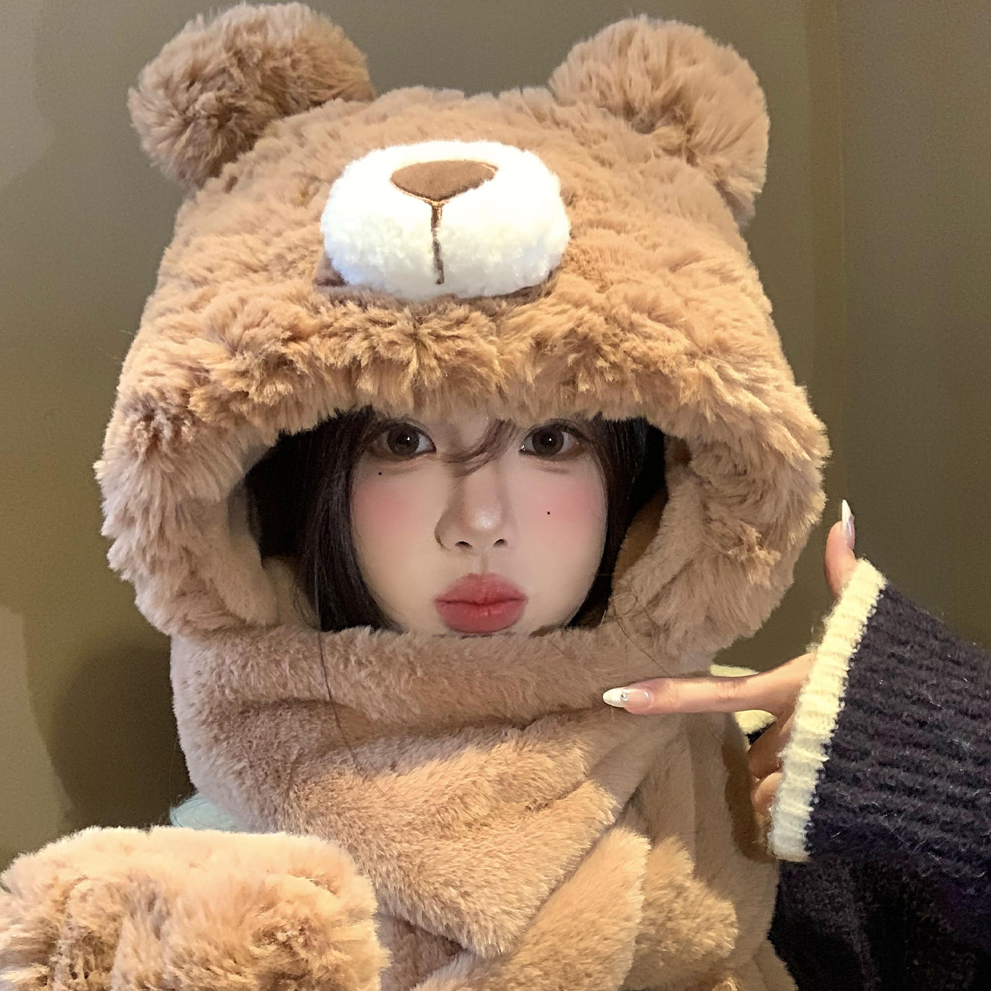 小熊耳朵可爱毛绒帽子围巾一体