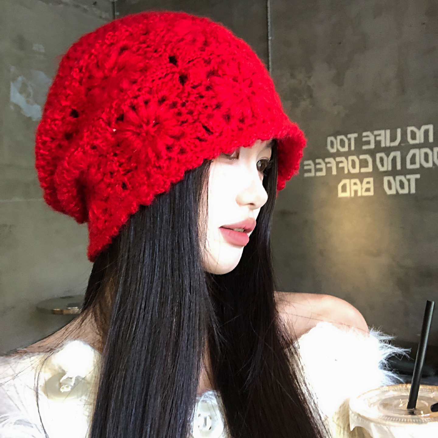 红色花朵针织镂空毛线包头帽子女