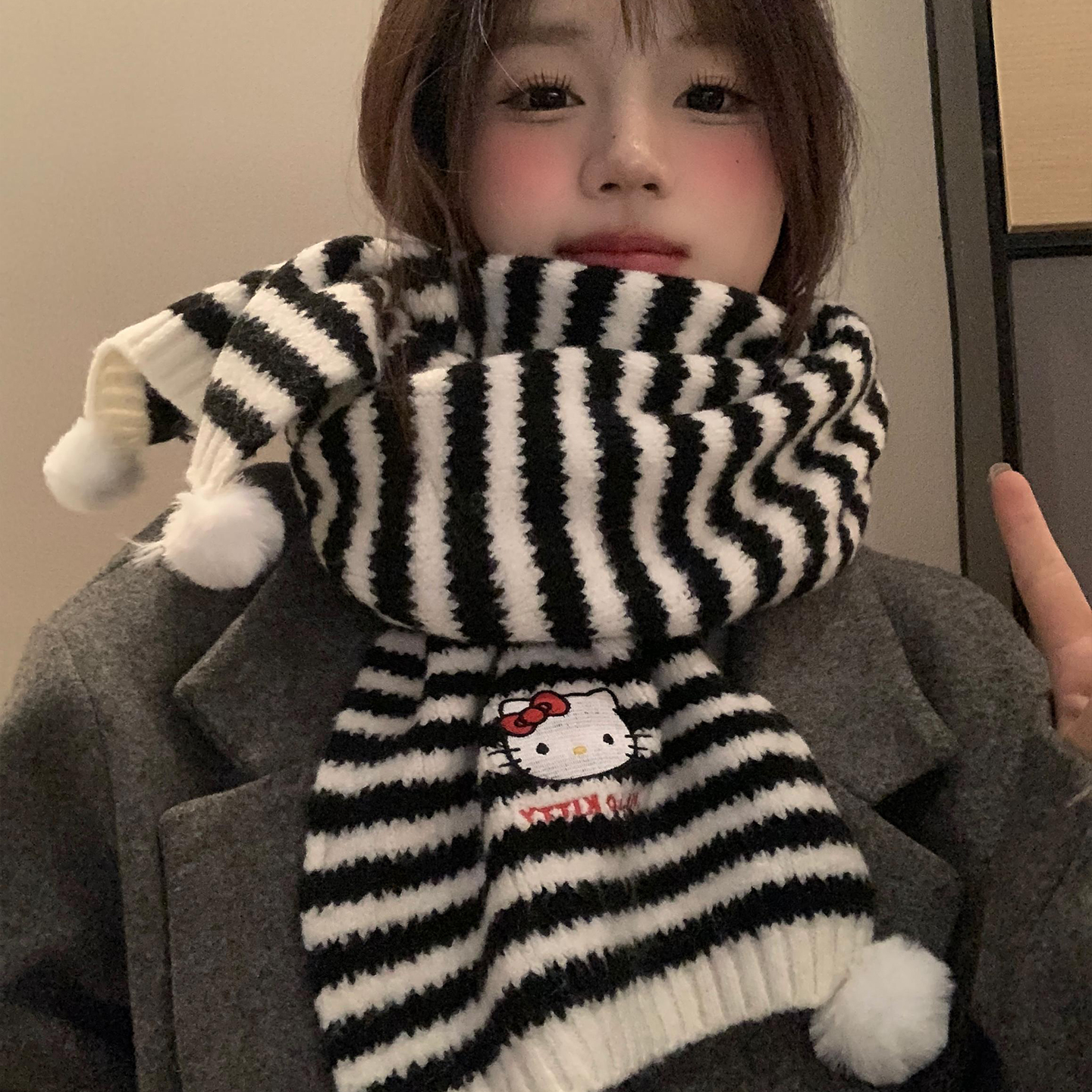 可爱条纹Hellokitty毛线围巾女