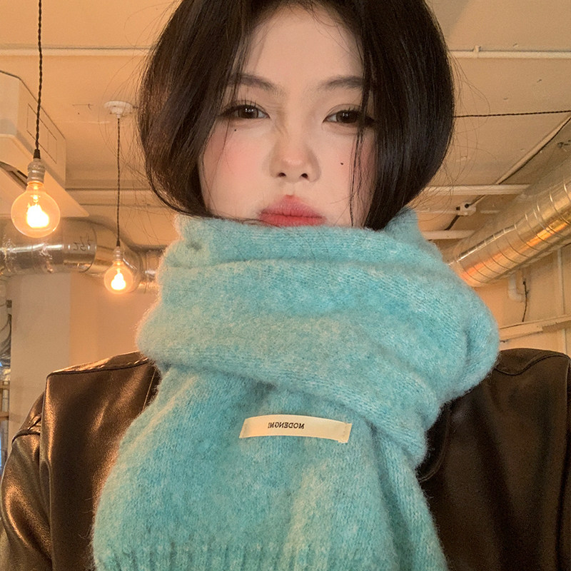 软糯针织毛线蓝色小围巾女款2025