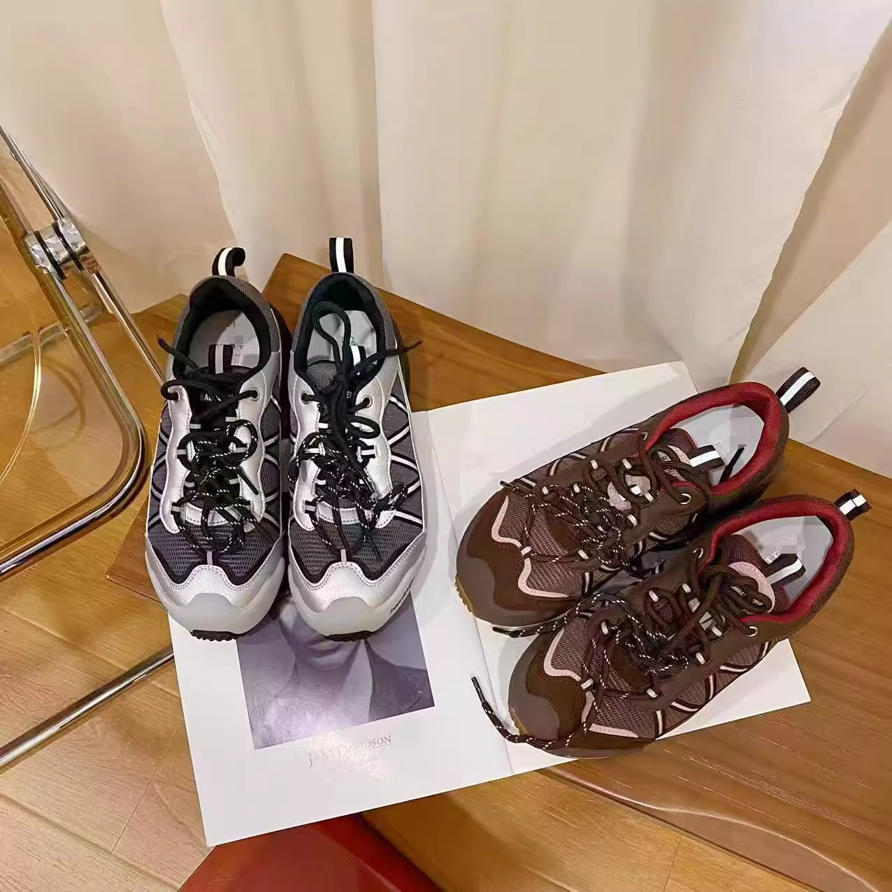 韩版真皮时尚休闲运动鞋女