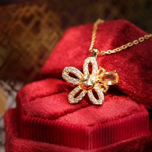 有钱花薾曼原创黄水晶项链银镀金轻奢气质镶钻花朵锁骨链新年礼物