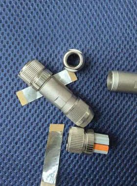 台州设备1525555 SACCEC-M12MSB-2CON-M16/0,5-910 连接器 Phoeni