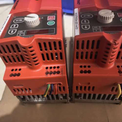 台州设备SEW变频器MC07A004-201-4-01，220V0.