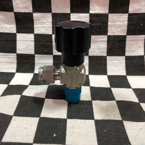 台州设备SS-20VM4-F4-A针型阀Swagelok世伟洛克