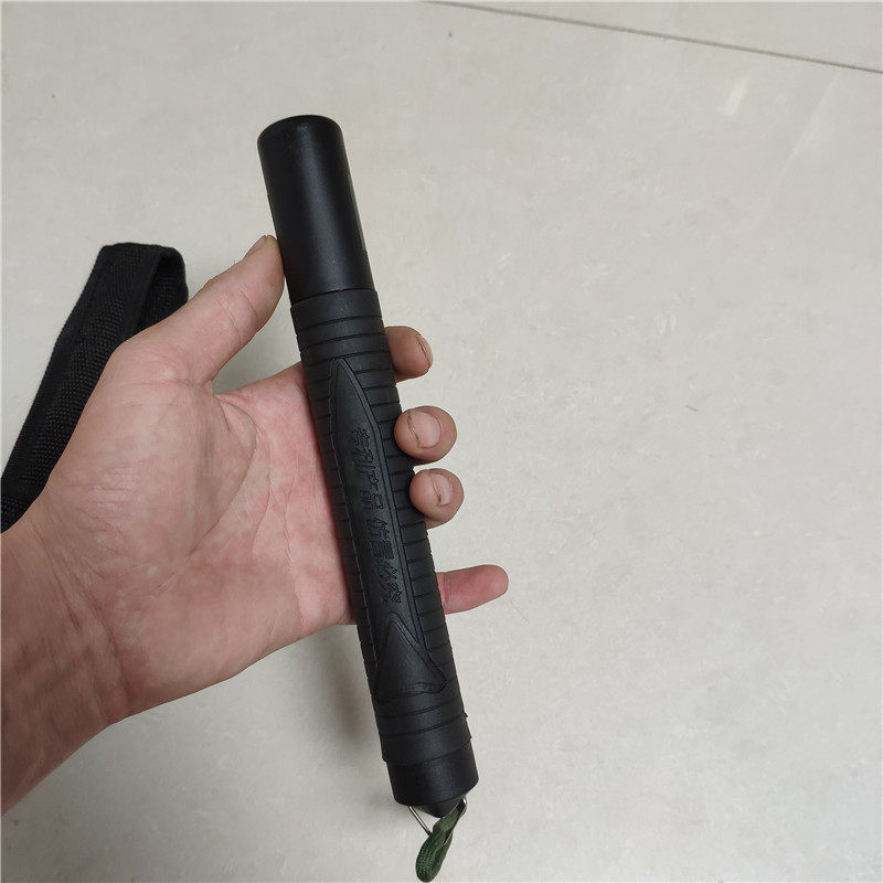 维稳橡胶甩棍 车载防身短棍 车载男女自卫防狼用品打架三节伸缩棍,运动/瑜伽/健身/球迷用品,三节甩棍/伸缩棍,淘宝优惠券,粉丝福利购,淘宝优惠卷