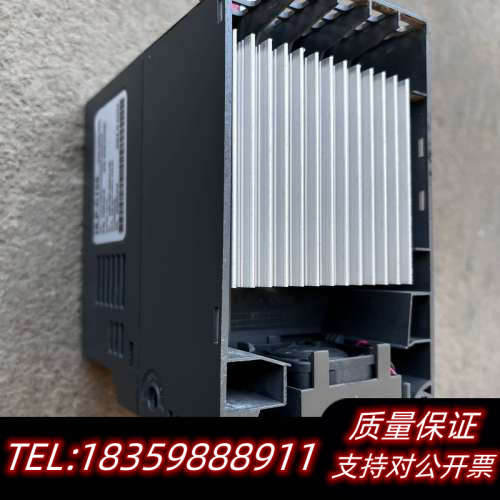 海利普0.75KW变频器，型号：HLP-C100D754议价