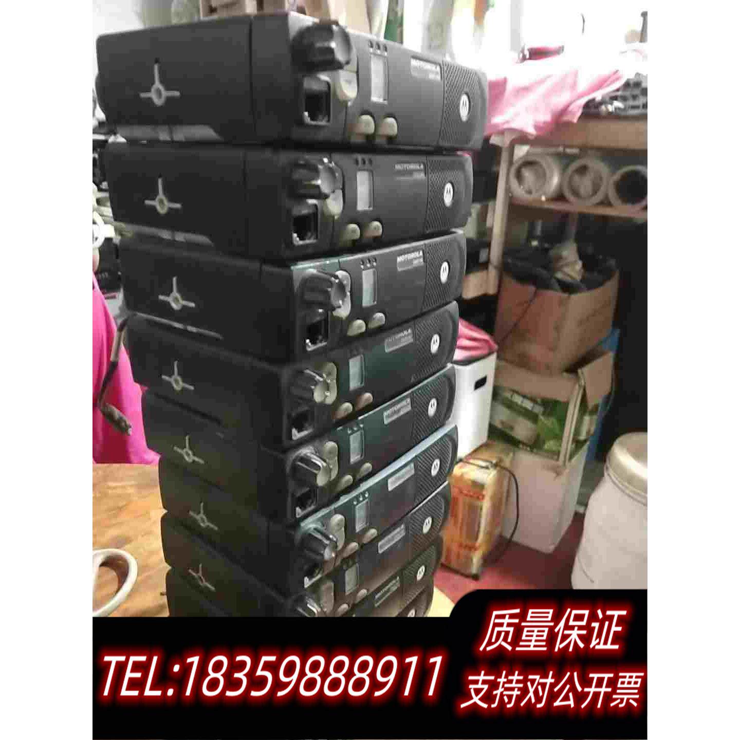 全新库存摩托罗拉GM3188车载电台对讲机，设备机箱里拆出来的机器