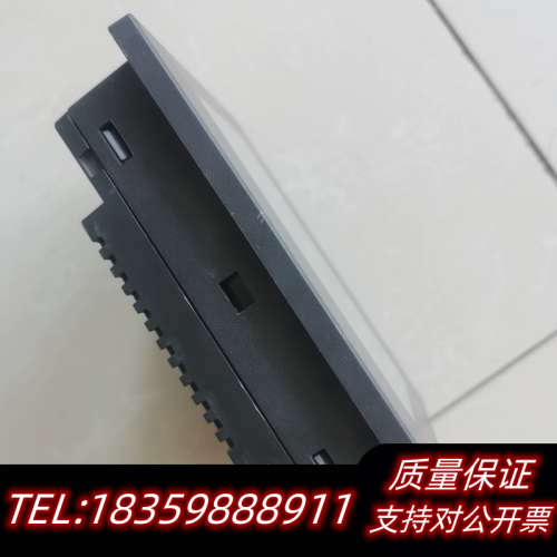 触摸屏 DOP-B03E211，卡扣位置破损议价