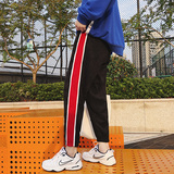 红色