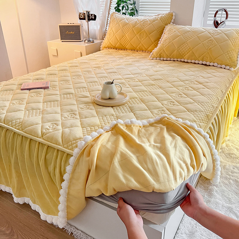 床笠床裙二合一牛奶绒床罩三件套