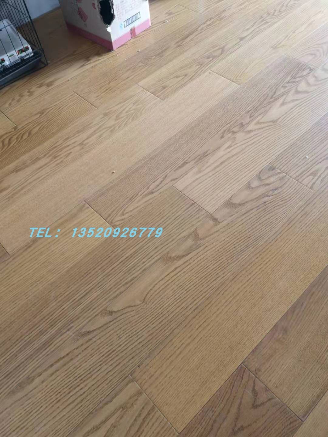 美国红橡原木色 橡木本色实木多层复合地热锁扣木地板 防水抗地暖