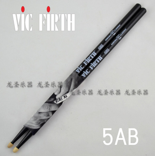 5AB 握在手中 低调深沉 却显个性