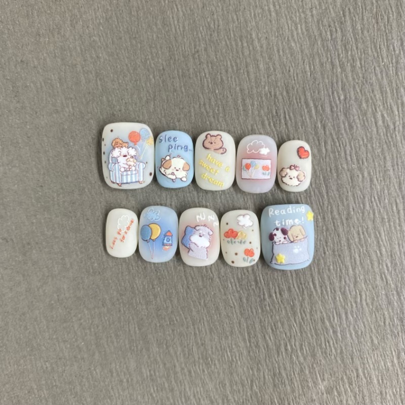 光疗成品穿戴甲手工美甲贴短款甲片卡通可爱小狗腮红晕染指甲贴片