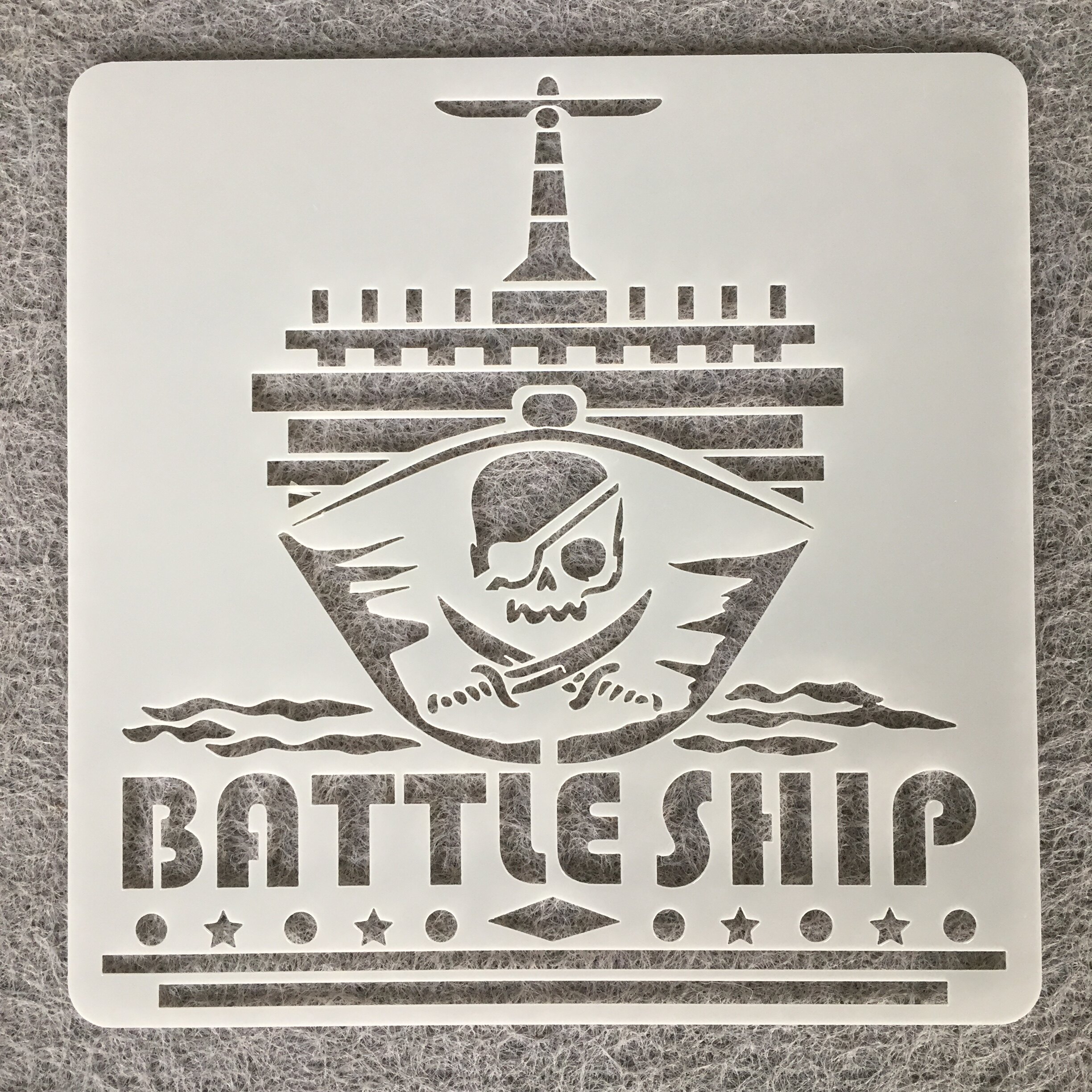 아마존 할로우 테마 레이스 페인팅 세트 락 스타일 페인팅 스프레이 페인트 레이스 눈금자 낙서 DIY 템플릿