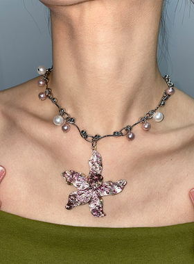 浪漫氛围感花朵珍珠项链