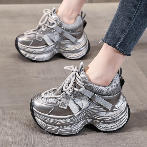 ZFCQ香港真皮小个子老爹鞋女款