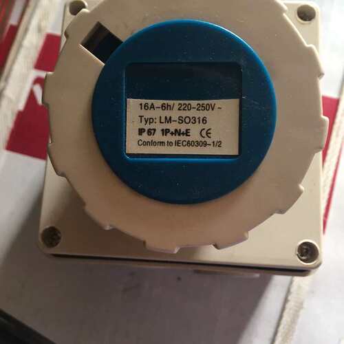 议价工业插座 16A-6h/220V LM-SO316 IP67防爆连接器座 1P+N+E