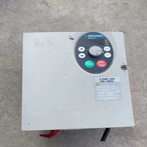 议价ATV31HU22N4A 变频器 2.2KW 实图拍摄~