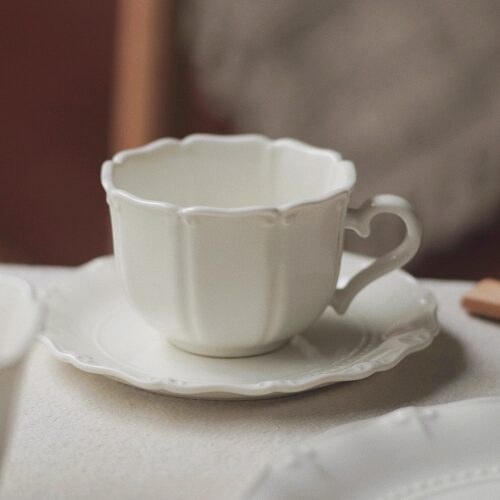法式复古玫瑰花边浮雕盘咖啡红茶杯碟早餐盘平盘西餐甜品下午餐具