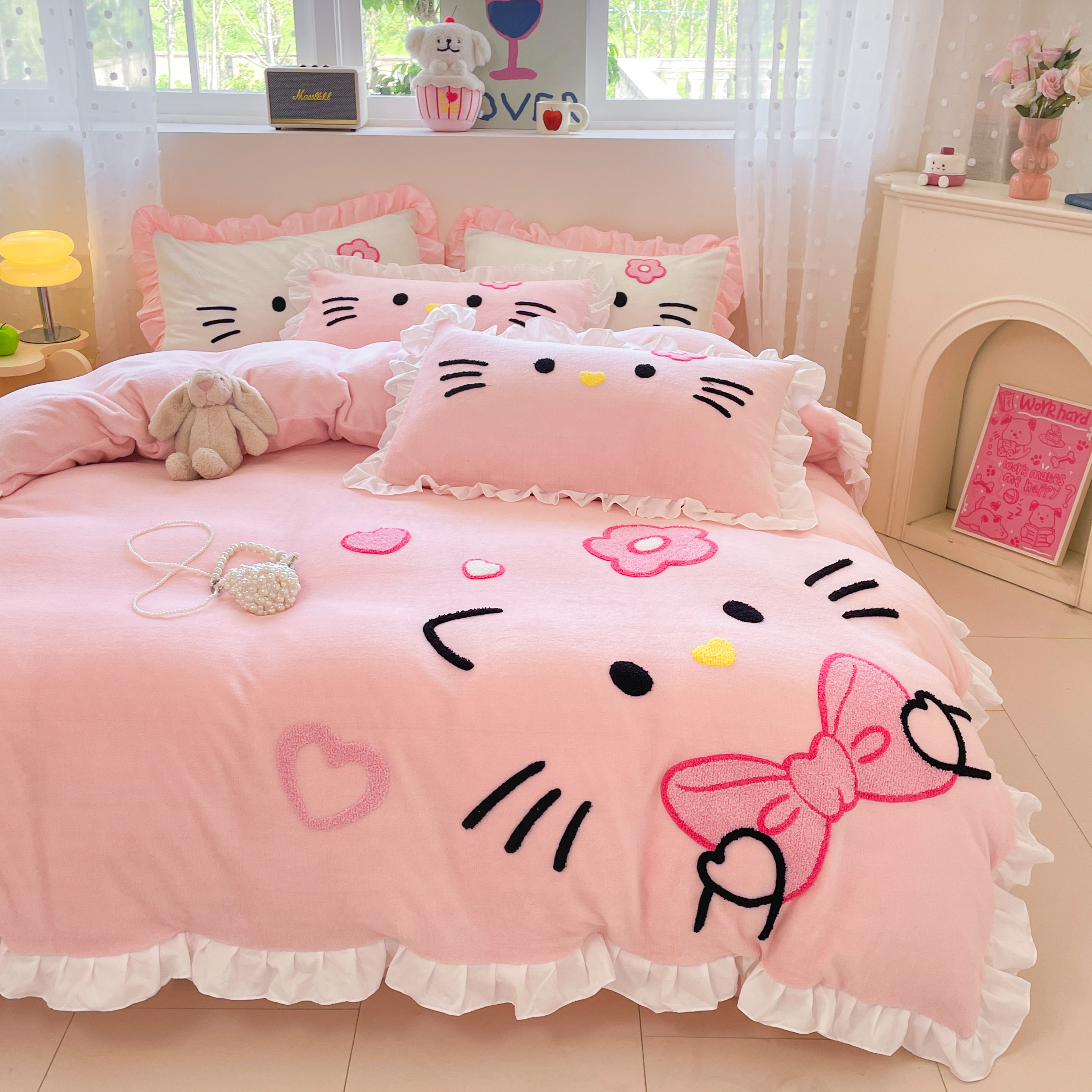 hellokitty牛奶绒四件套毛巾绣可爱KT猫珊瑚绒加厚三被套床单件套