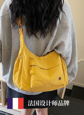 GBP专柜正品尼龙布斜挎包女2026新款大容量斜背包健身旅行单肩包