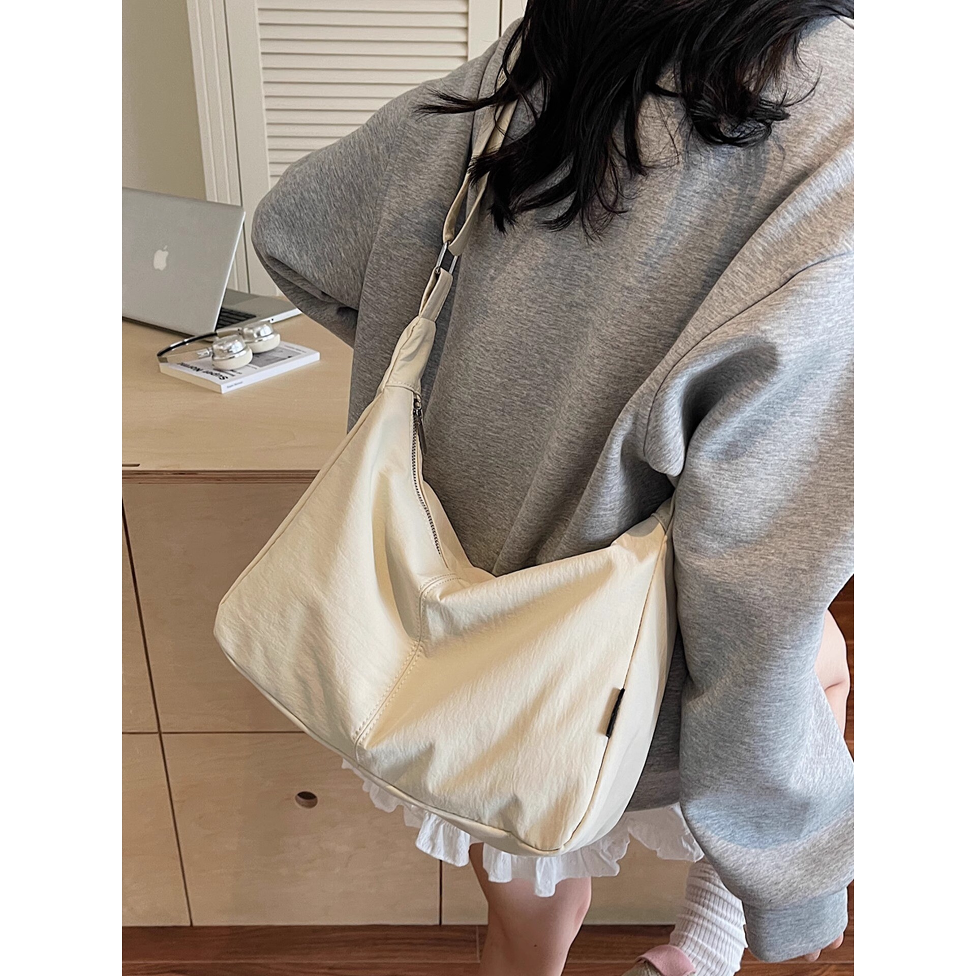 法国CavienKIon包包女百搭休闲单肩包大学生通勤斜挎包休闲托特包