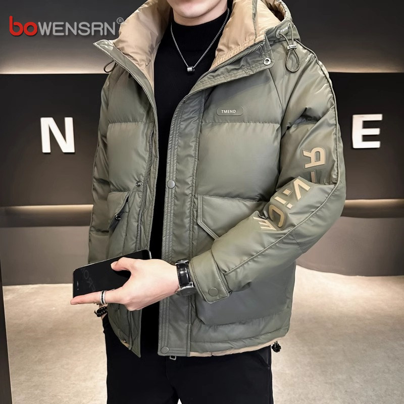 高端轻薄羽绒服男士冬季2025新款白鸭绒防寒短款连帽外套夹克男款