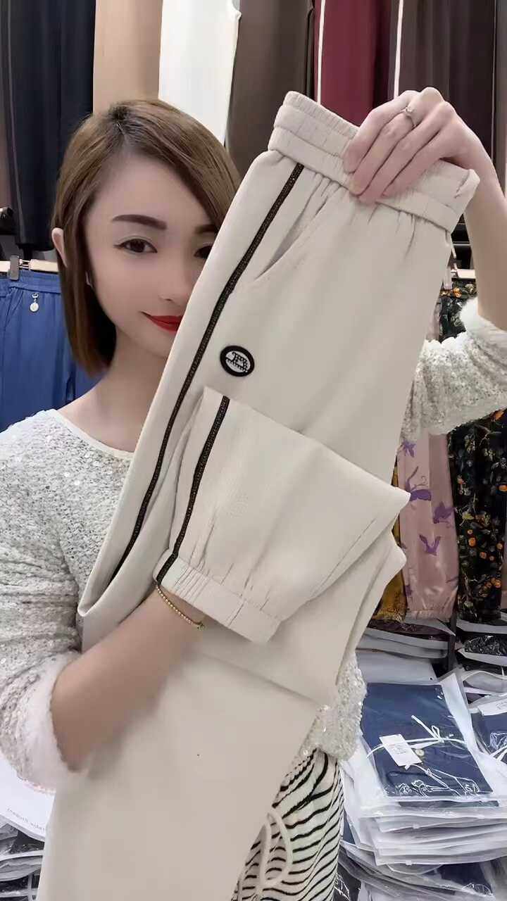 春季新款雪尼尔条绒卫裤女灯芯绒抽绳束脚显瘦休闲裤百搭哈伦裤子,女装/女士精品,卫裤,淘宝优惠券,粉丝福利购,淘宝优惠卷