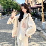 【新品】25冬甜美风皮毛一体外套2C251-6305-P195-K298，女装毛呢外套，2C251