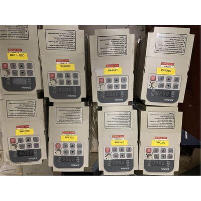 汇川1kw伺服驱动器，型号SV630NS7R6I，功能包好，