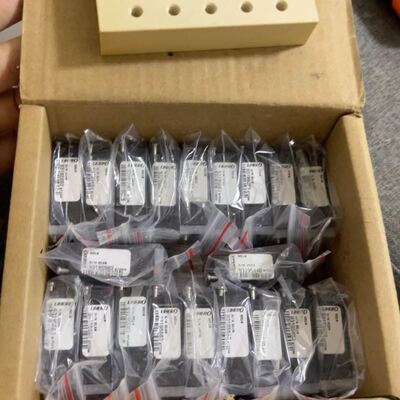 变频器一台，型号:ATV303HU30N4 / 3K