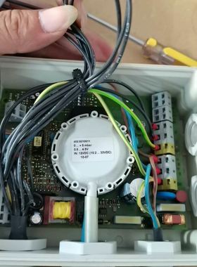 LM64P101 LM64P101R发那科7.2寸数控液