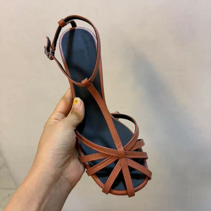 韩版手工鞋真皮圆头镂空小众T字带细跟高跟小众设计凉鞋女