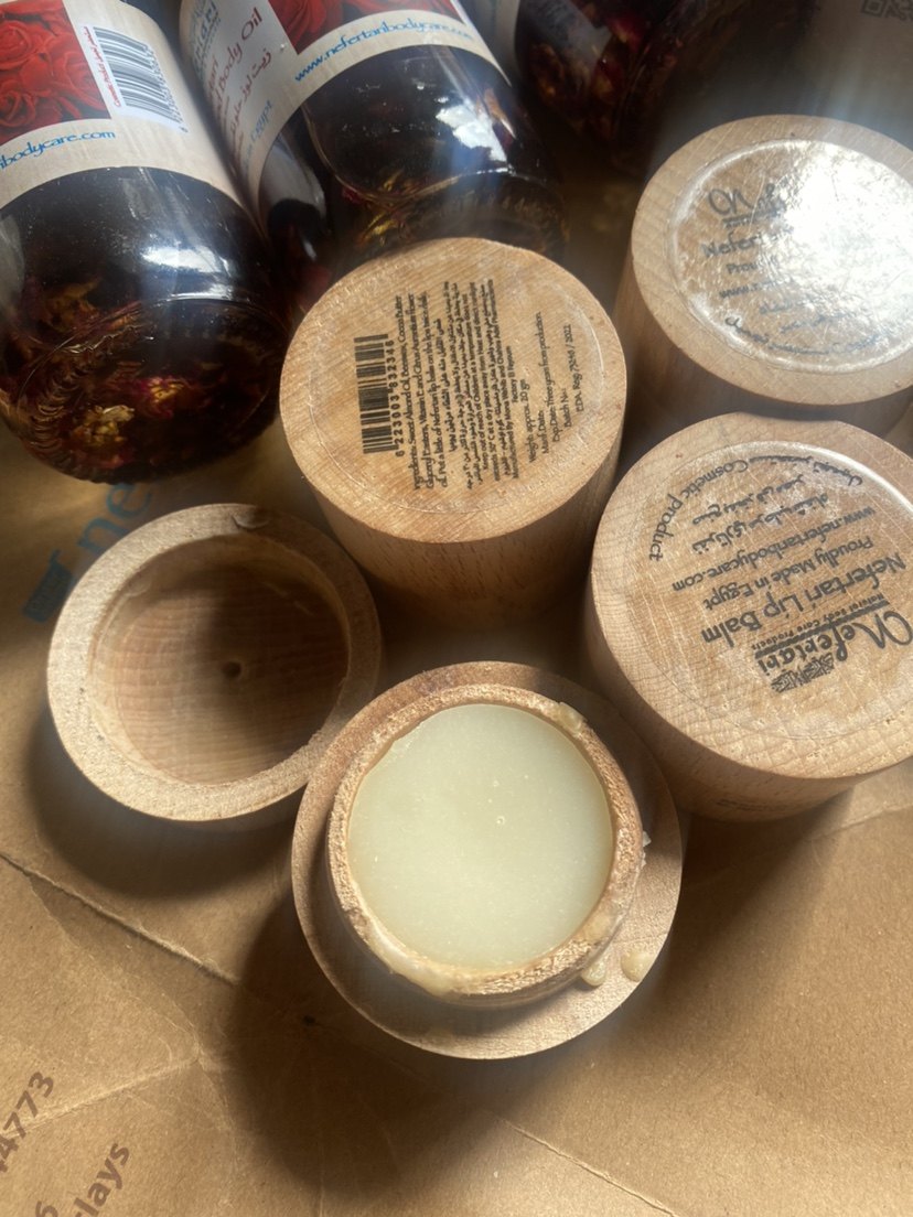 埃及 Nefertari 埃及护唇膏自然进口埃及护肤品艳后