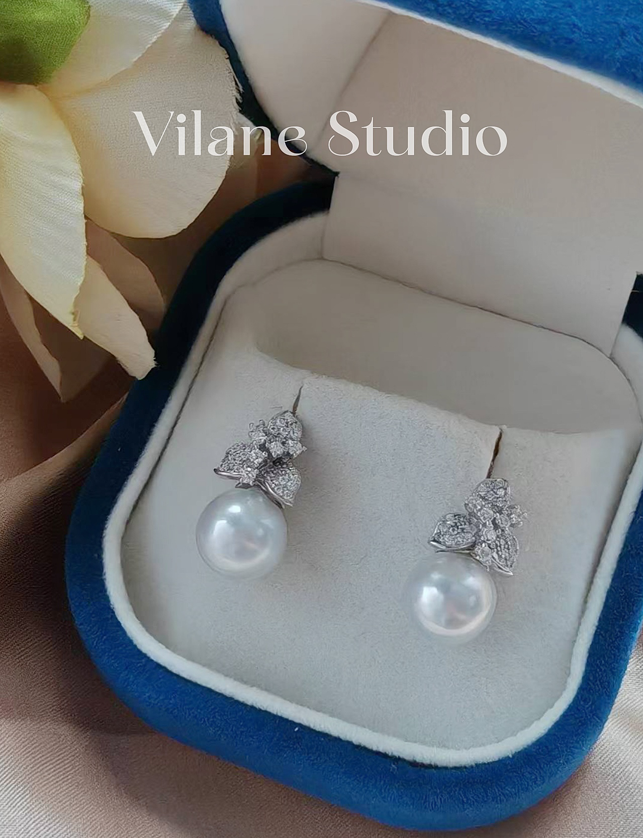 海水澳白10-11冷蓝光微瑕纯银耳钉