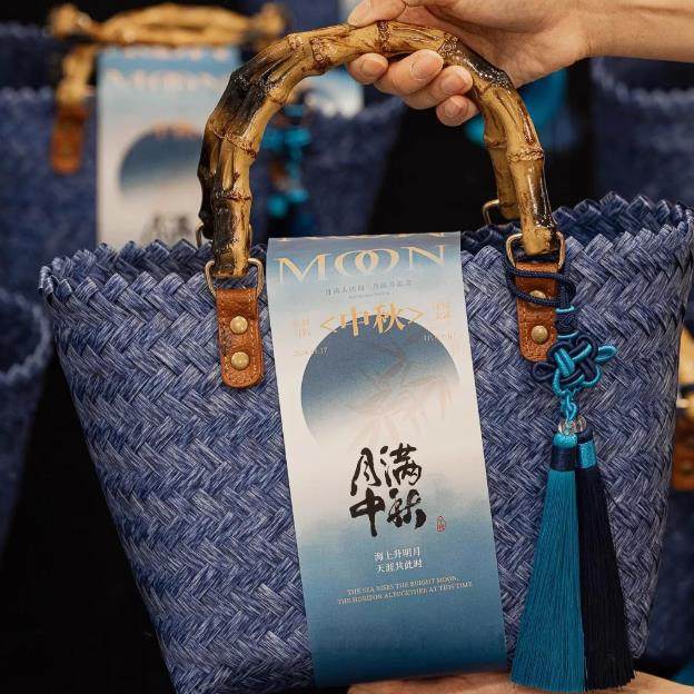 2025中秋月饼包装盒礼盒冰皮鲜肉流心苏式送国风竹篮礼品盒手提篮