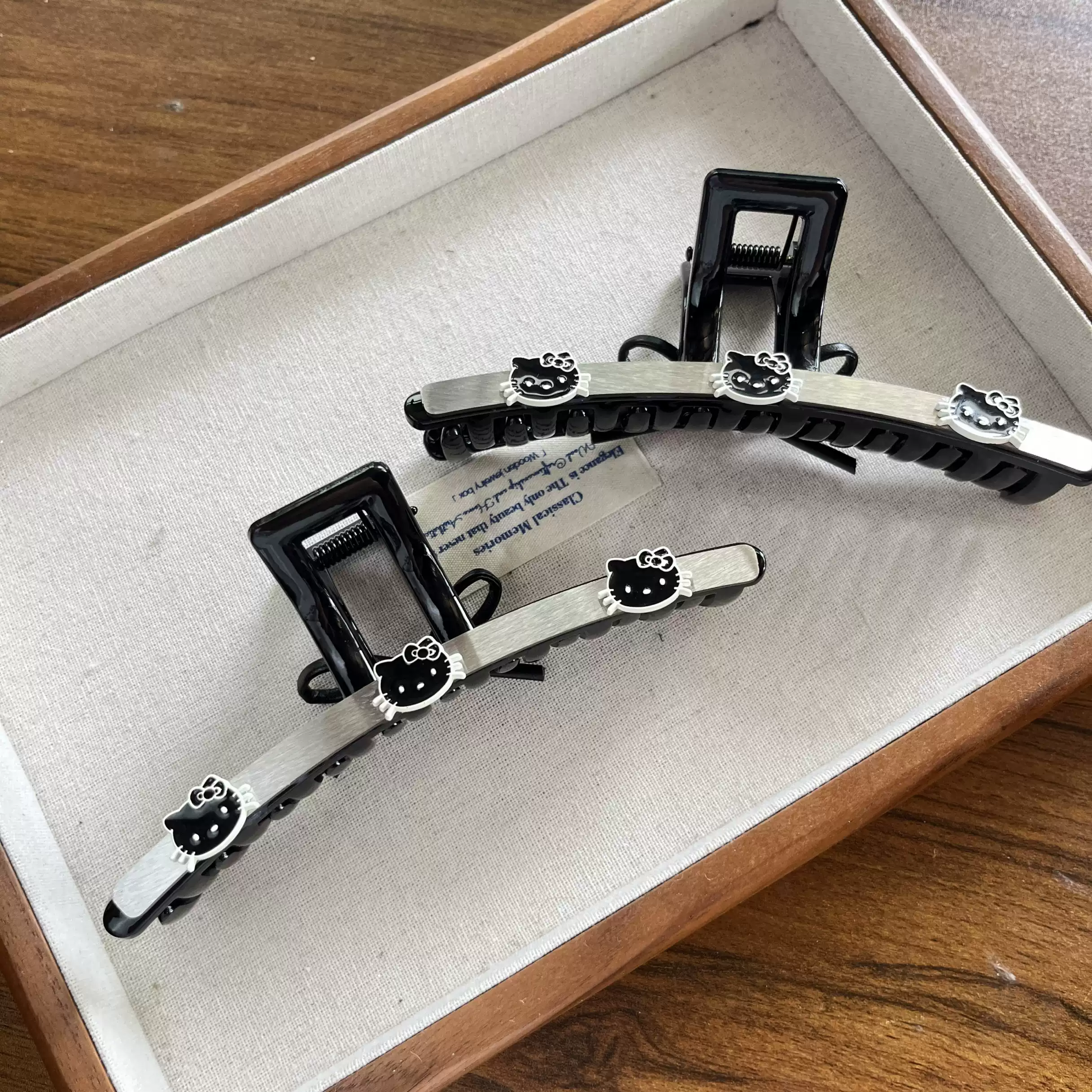 新款钛钢重工KT猫鲨鱼夹抓夹十发夹发饰黑色甜酷简约发抓高马尾