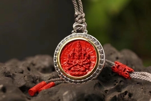 灵丹真朱砂一生安朱砂生肖八大本命佛吊坠纯银镶嵌高含量保真朱砂